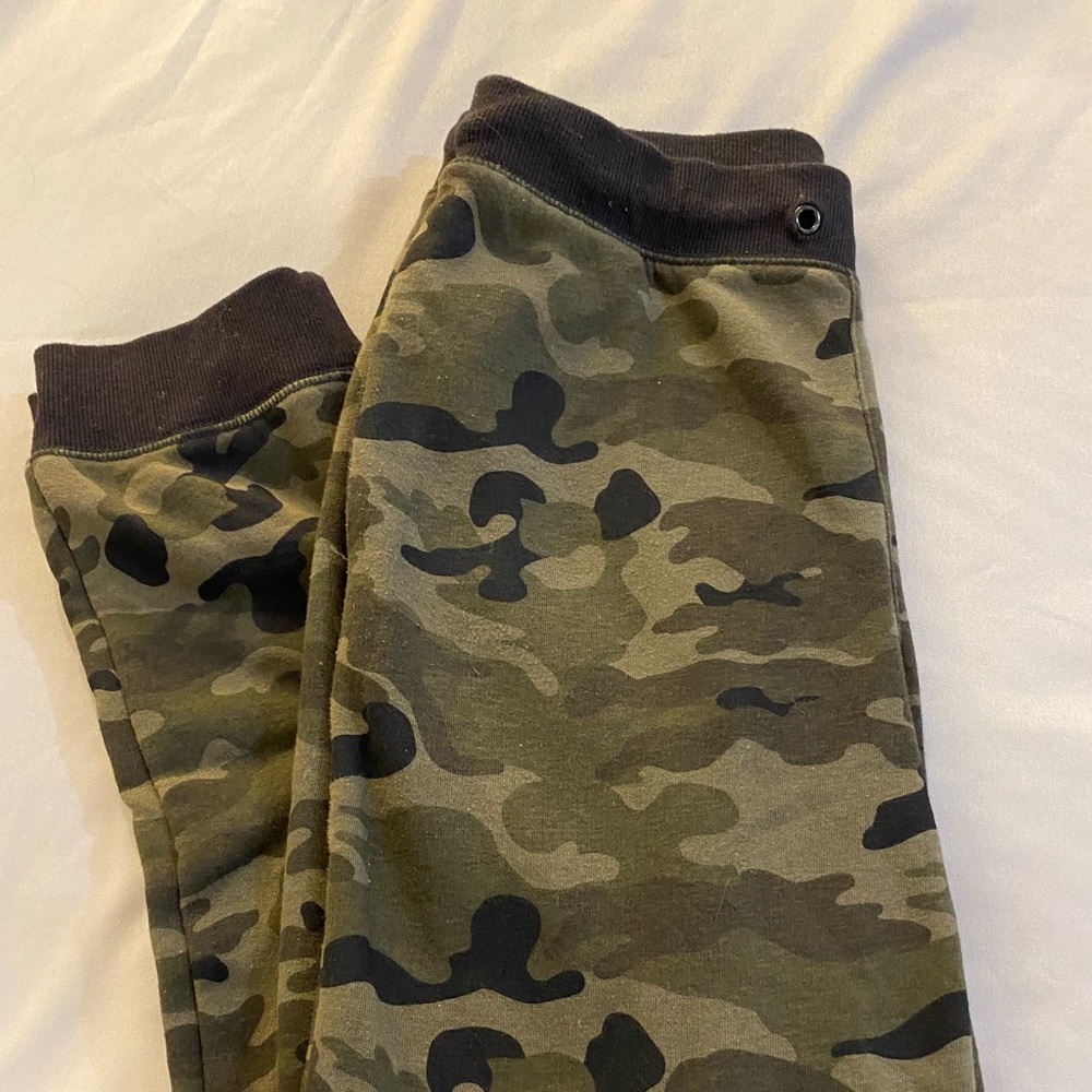 💚🖤Old Navy • kids sweatpants  • L/G (10-12) • GUC